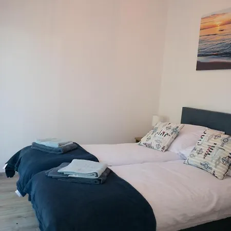 Lejlighed Apartt99 *